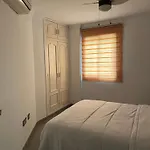 Reyes La Carihuela טורמולינוס